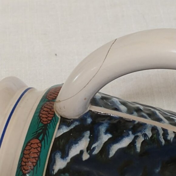 BEER STEIN 1993 Budweiser Holiday Stein -- "Special Delivery" - Picture 7 of 7